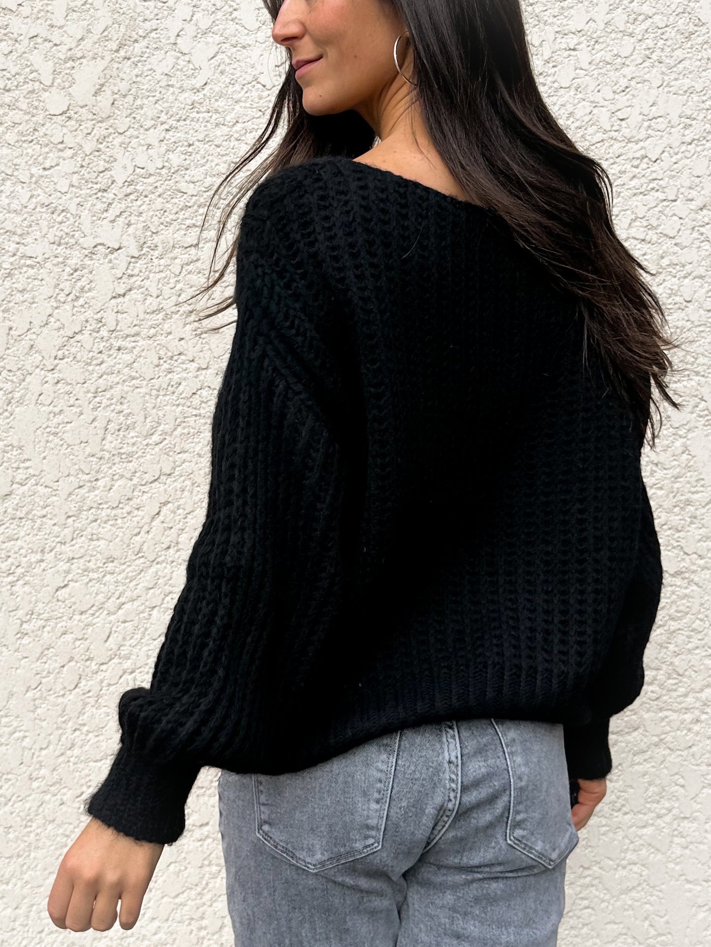Pull | ELINA NOIR
