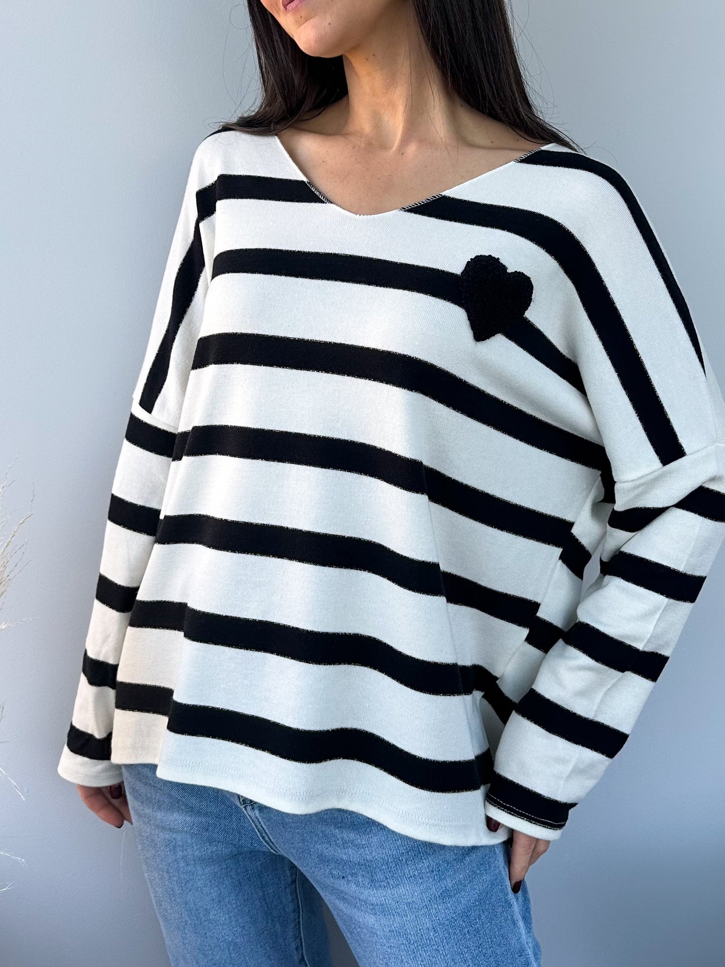 Pull | LIVIA NOIR