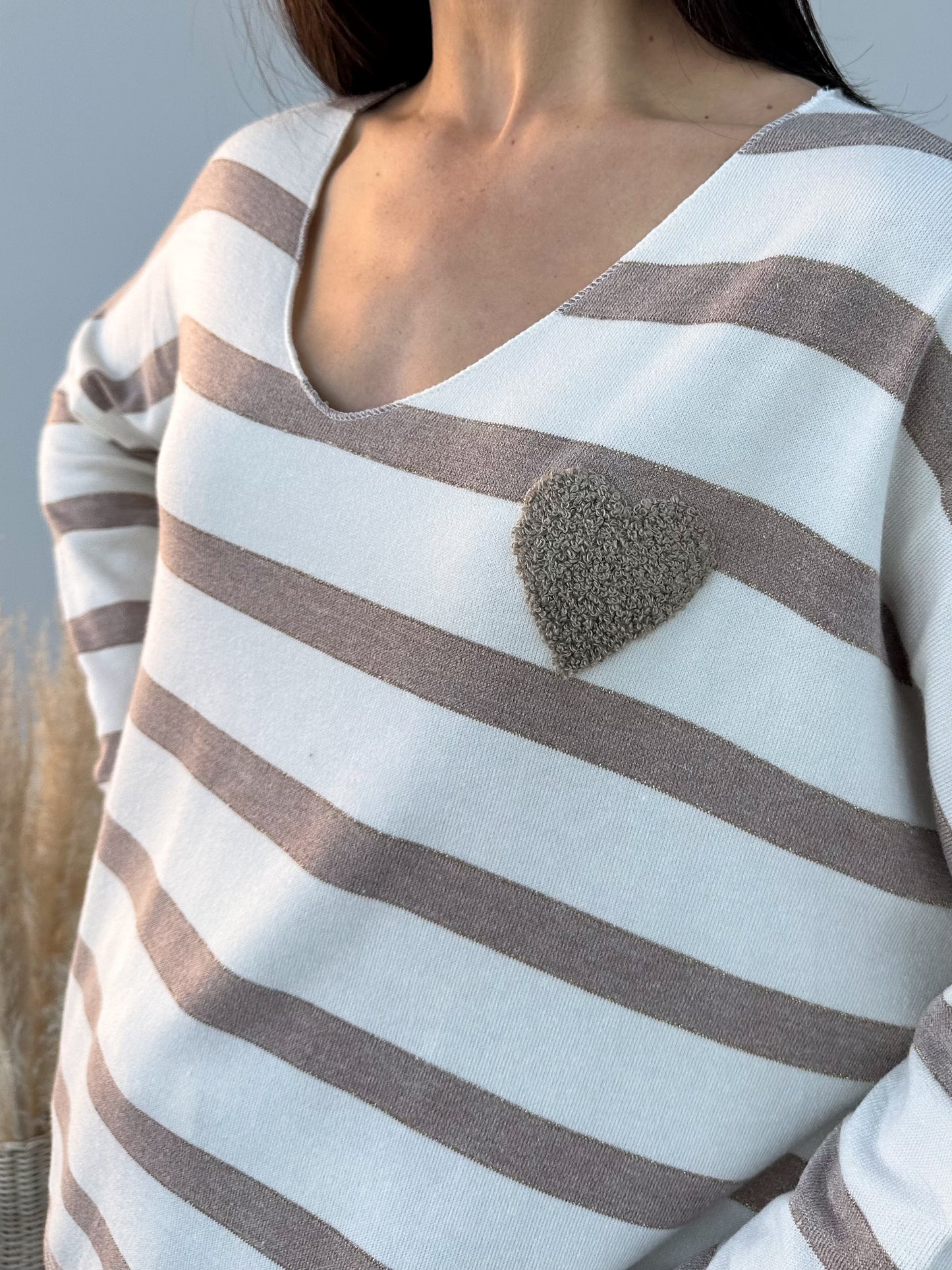 Pull | LIVIA TAUPE