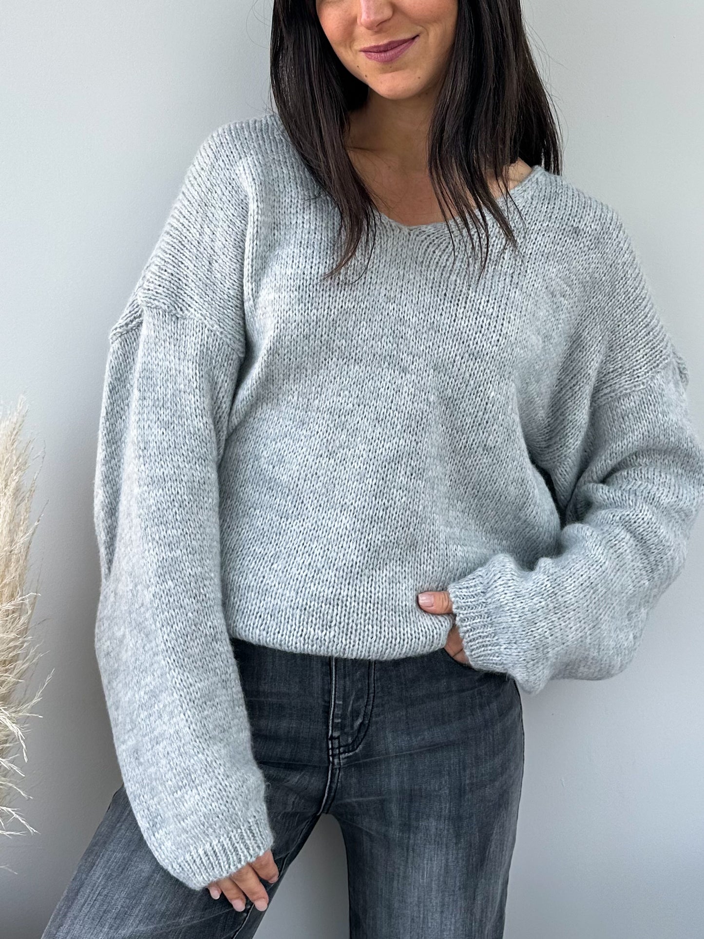 Pull | LORIE GRIS