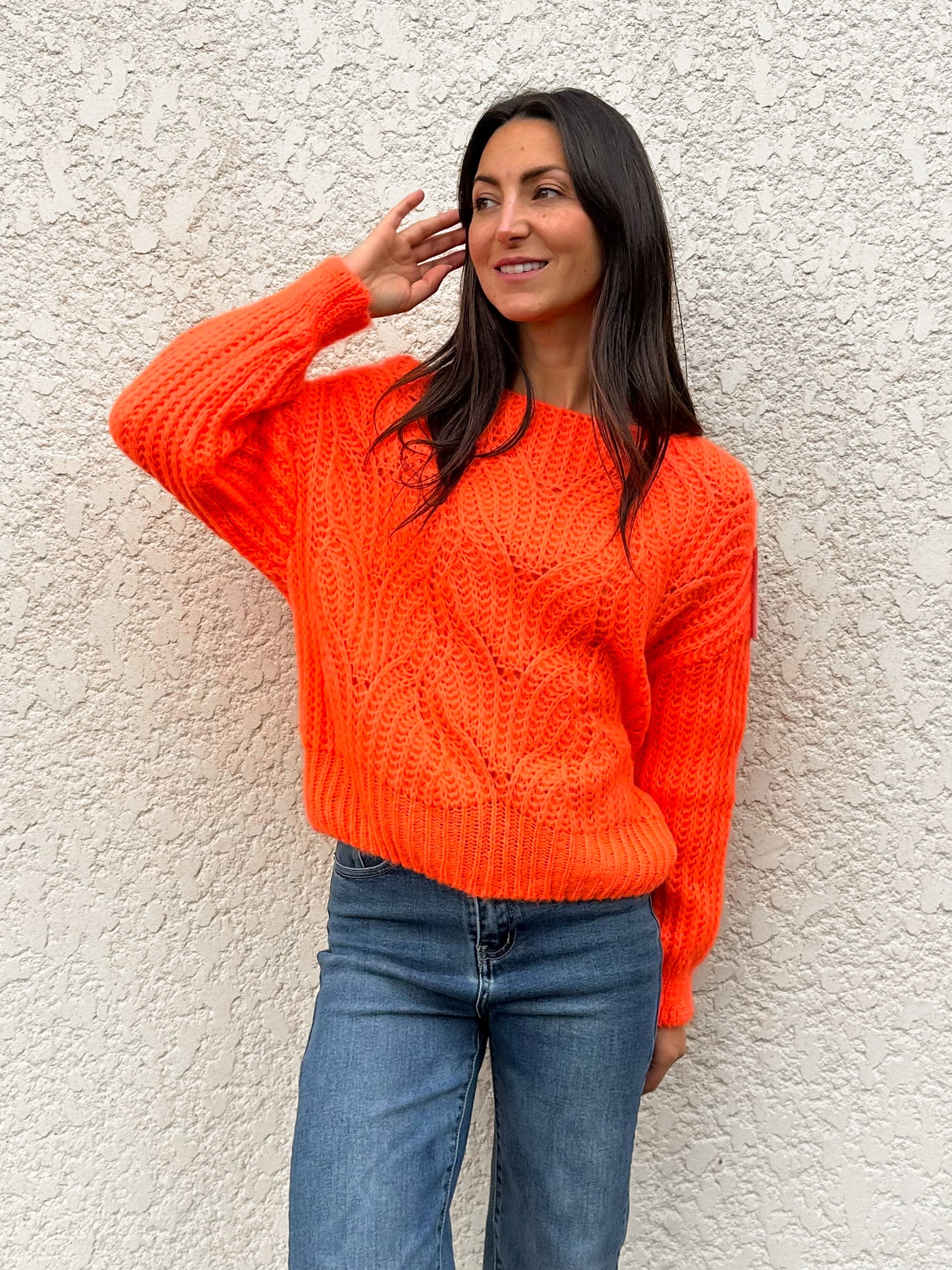 Pull | ELINA ORANGE