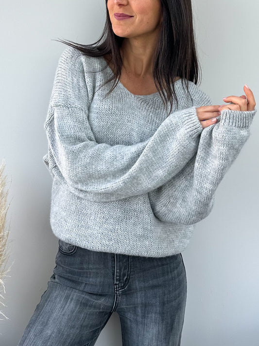Pull | LORIE GRIS