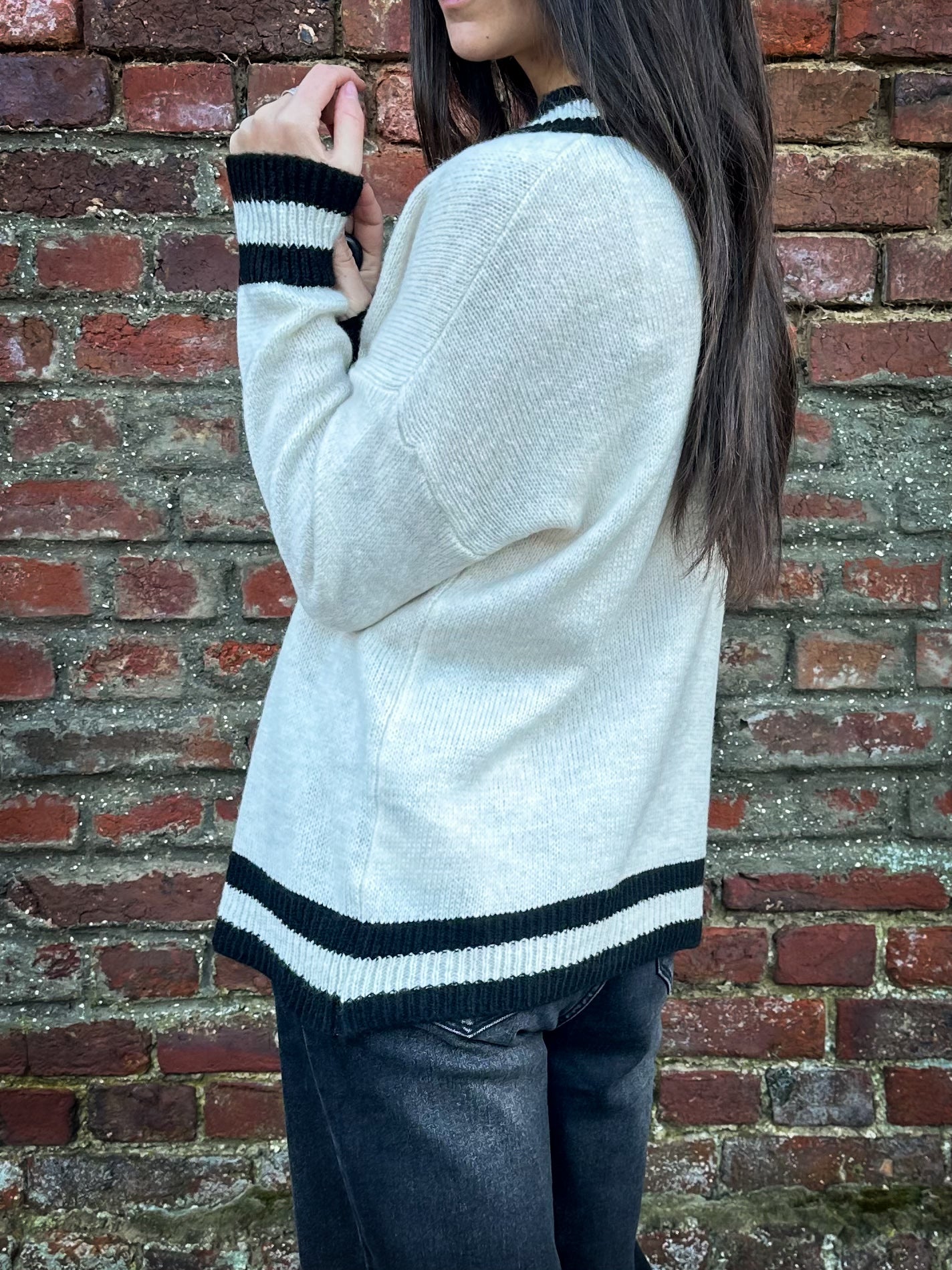 Pull | NEW YORK ECRU