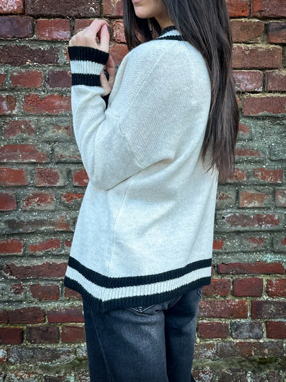 Pull | NEW YORK ECRU