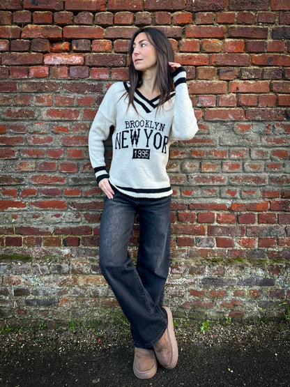 Pull | NEW YORK ECRU