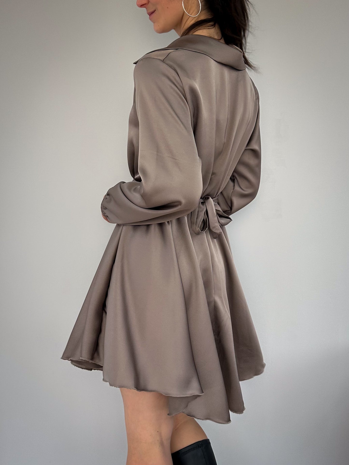 Robe | DIANA TAUPE